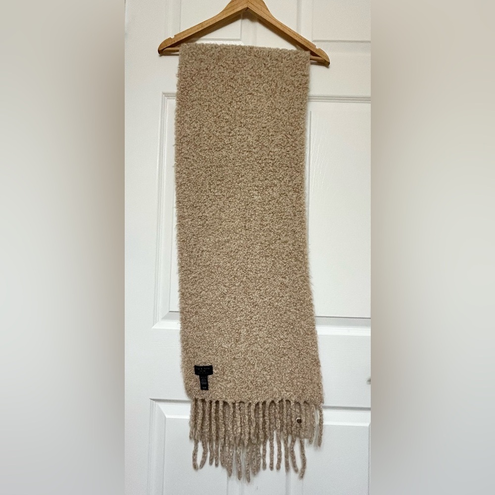 Rag & Bone Alpaca Boucle Scarf